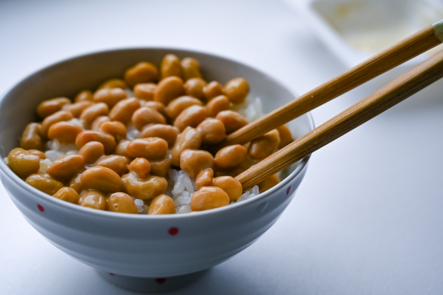 夜に食べても太りにくい納豆の食べ方とは？